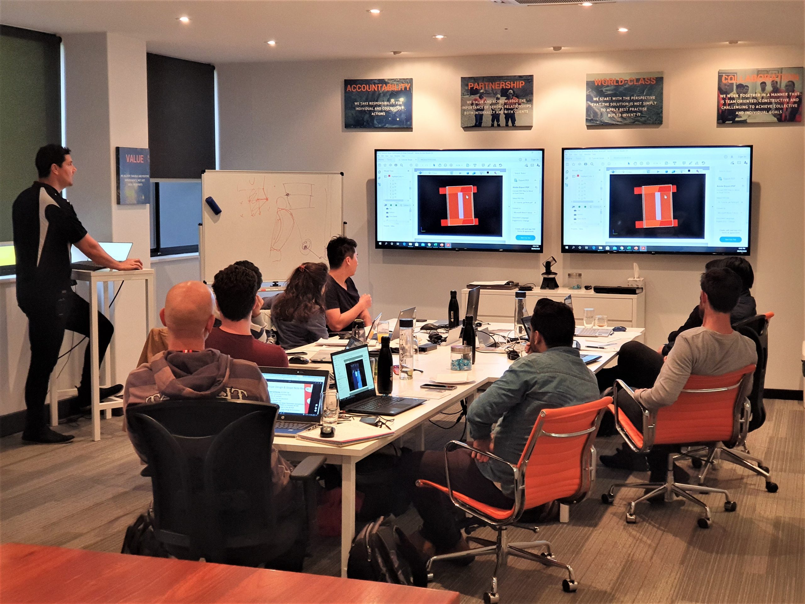 Richie teaching Drill & Blast Optimisation Course