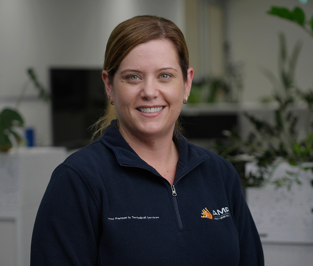 Janelle_Headshot_Web